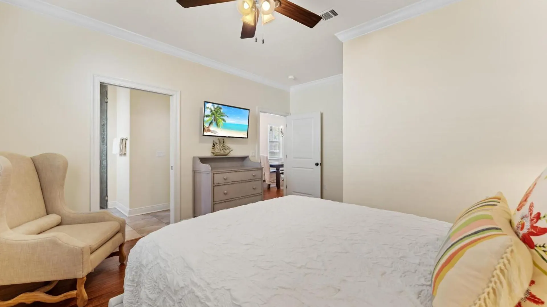 Ooh La La - 4555 Grand Key Loop East Villa Destin United States